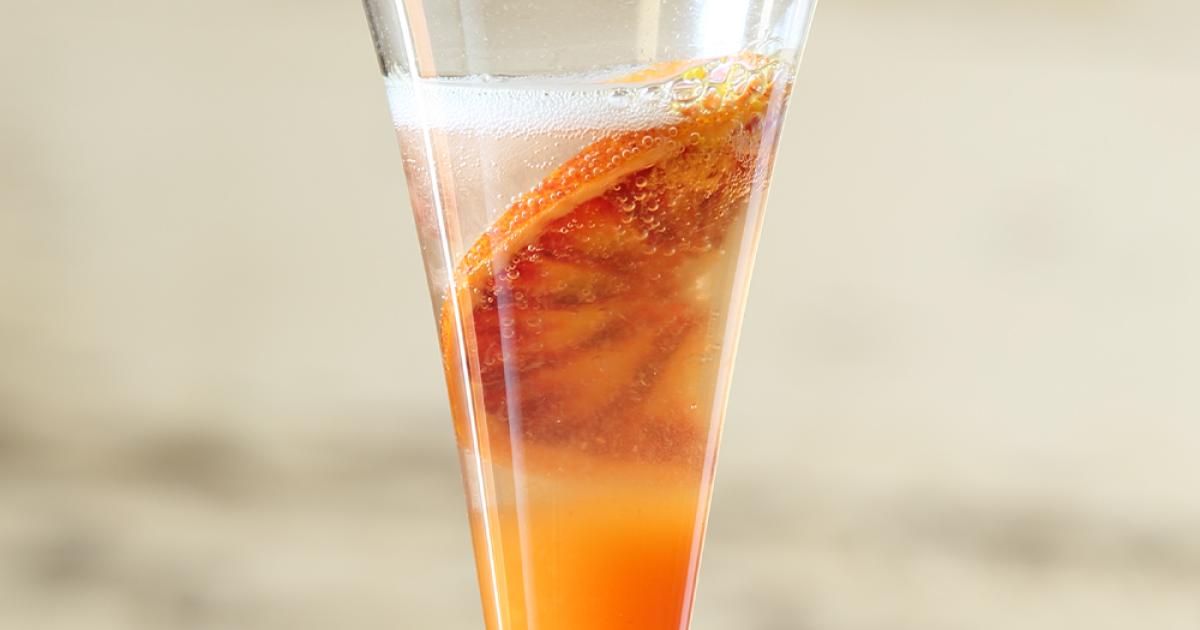 New Year's Day Sunrise Sparkler | Kowalski's Markets