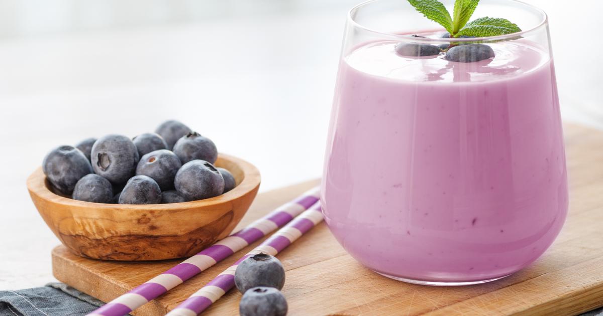 Blueberry Banana Smoothies | Kowalski's Markets