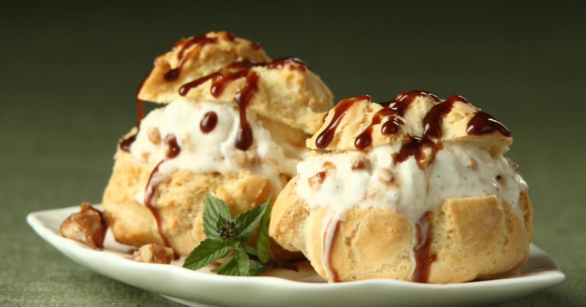 Profiteroles with Salty Caramel Ice Cream | Kowalski's Markets