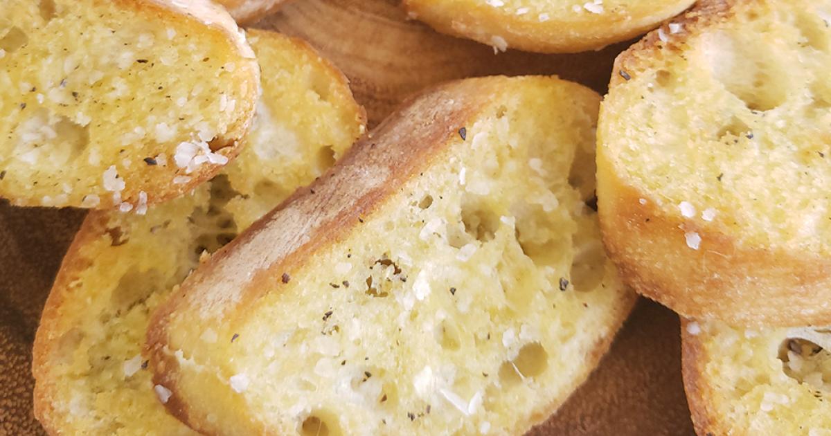 Easy Crostini | Kowalski's Markets