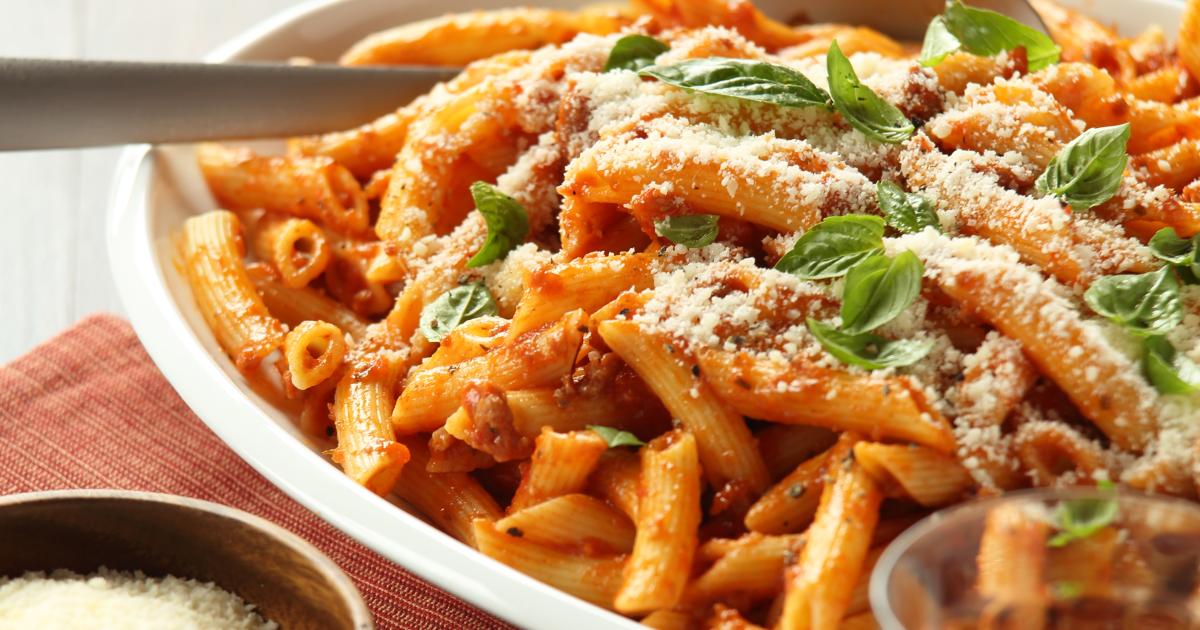 Easy Penne Bolognese | Kowalski's Markets