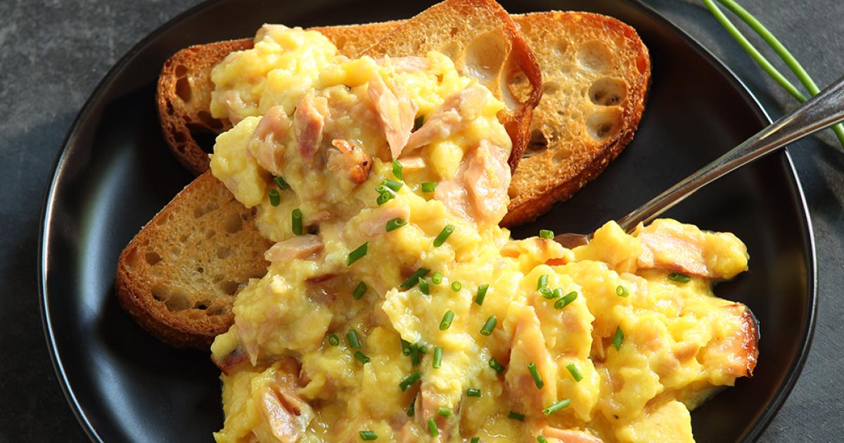 Soft Scrambled Eggs with Salmon and Chèvre | Kowalski's Markets